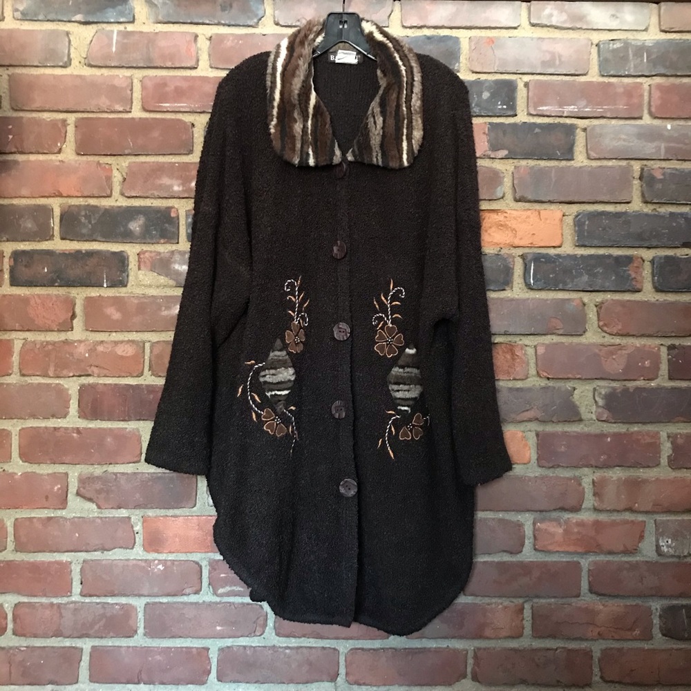 BALUCHI Covered Bridge sweater button front appliqués embroidered cardigan